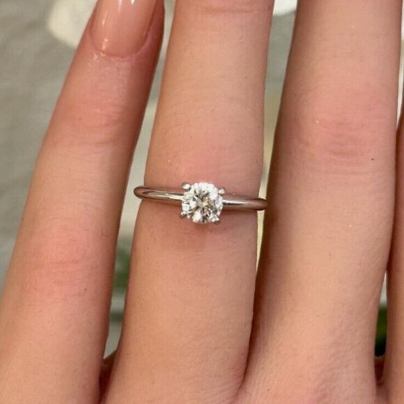 Round Brilliant Natural Diamond 14K White Gold Solitaire Engagement Ring - Picture 1 of 6